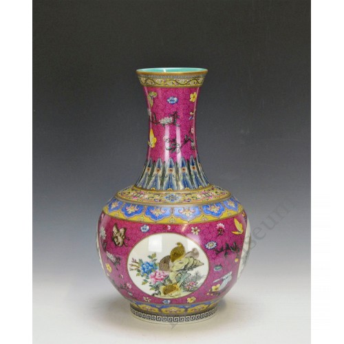 1032 A Yancai long neck vase with nine quails (1)