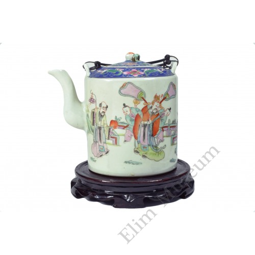 1106 A Qing Tongzhi period Rose Famille verte Teapot  