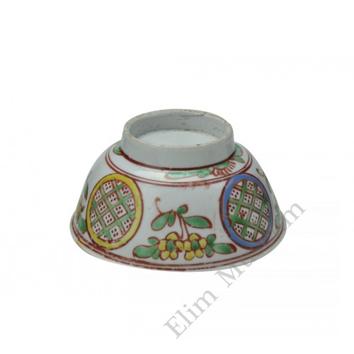 1117 A four colors flower bowl