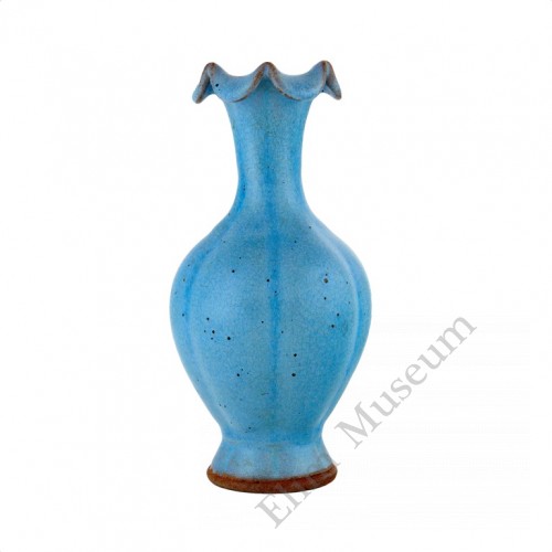 1129  A Song blue Jun glaze vase with petal mouth 