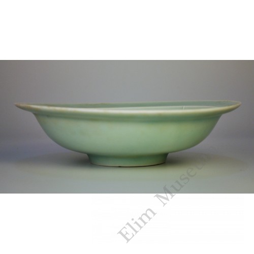 1516  Yingqing-ware fishes shallow bowl