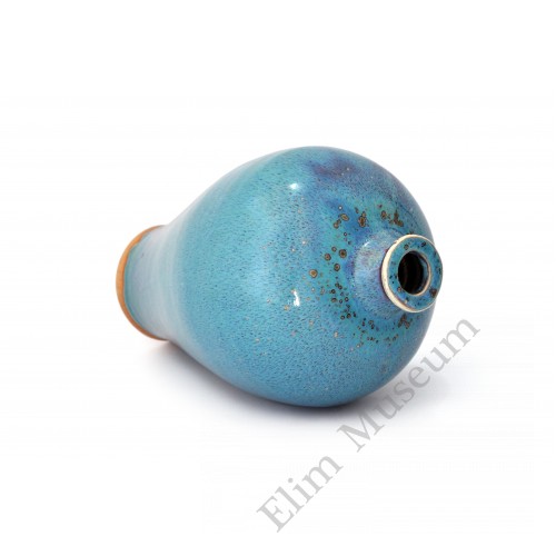 1552 A Jun-Ware blue glaze  Garlic vase