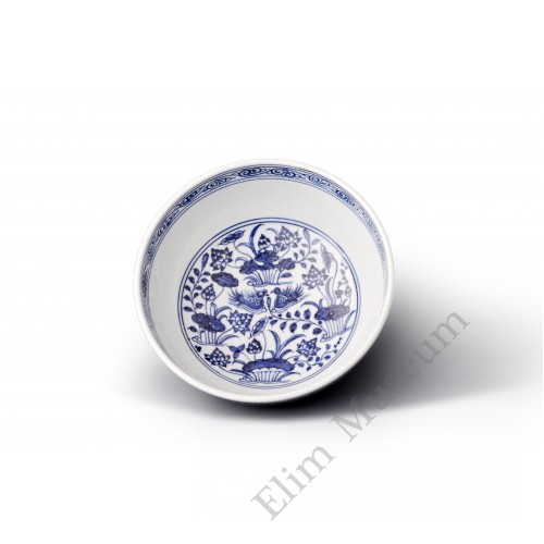 1595 A early Ming B&W lotus & mandarin ducks bowl   