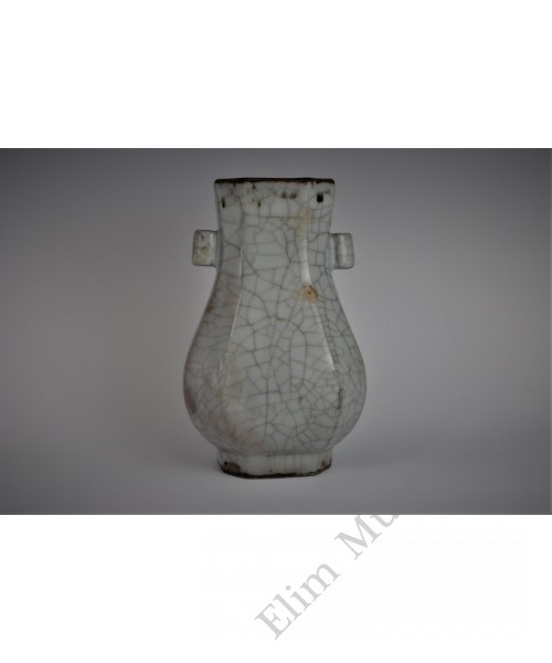 1643 A Ge-Ware octagonal double handled vase  