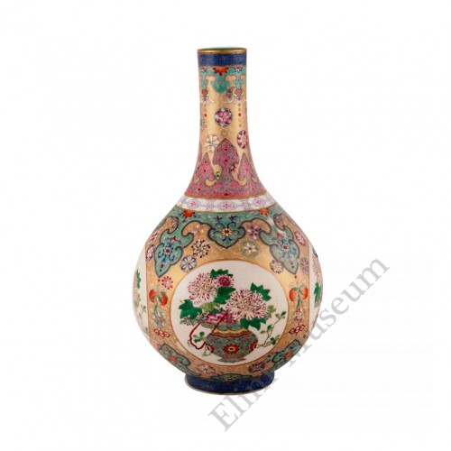 1166 A Yangcai Gallbladder vase floral décor  