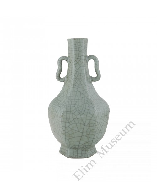 1167  A Yong- Zheng period Ge-Ware style hexagonal vase 