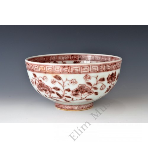 1678 An under glaze red florist scrolls bowl  