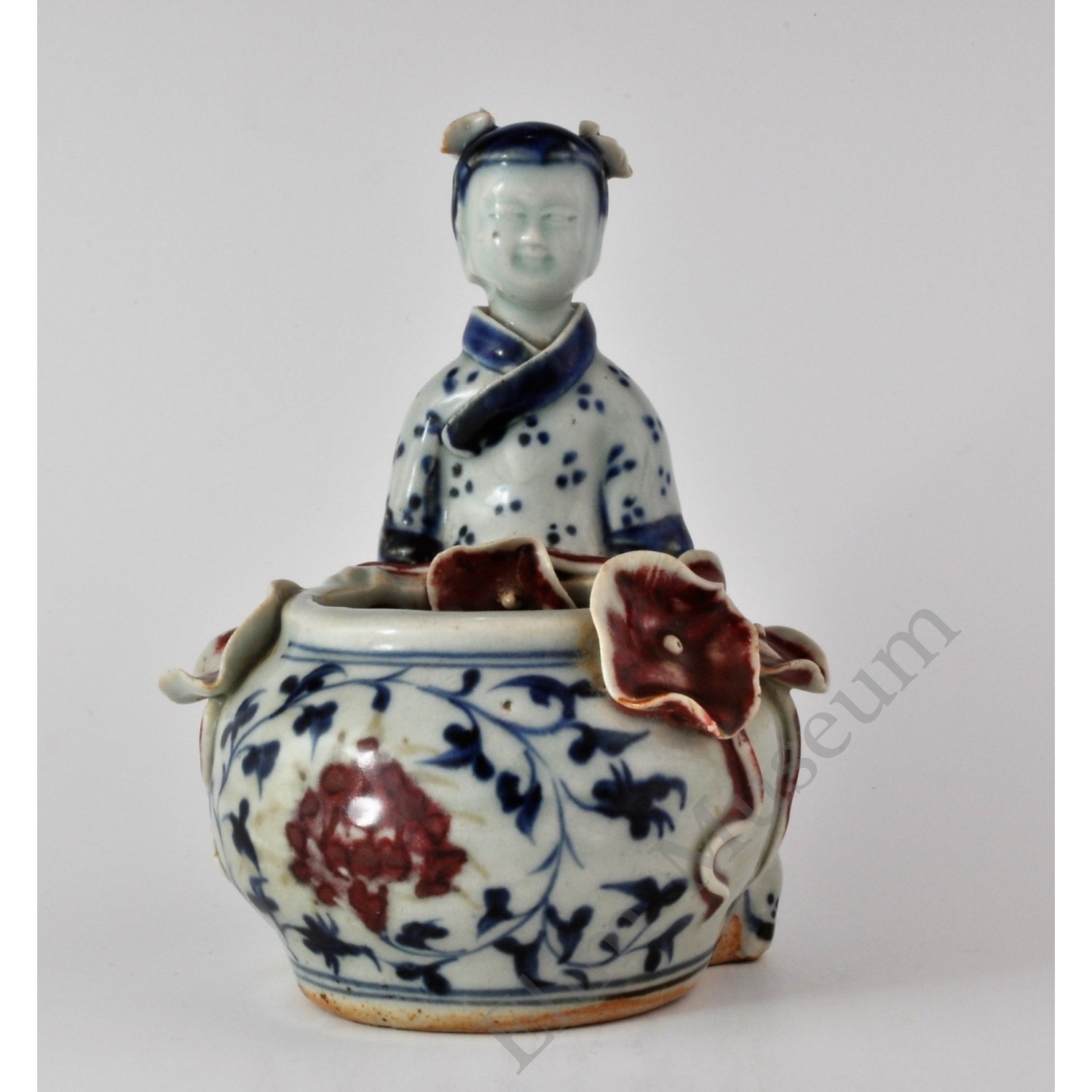 1710 Blue-and-white and underglaze-red brush washer with a boy and lotus