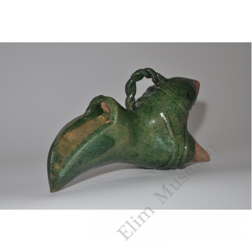 1777  A Green Glaze Wine Container 