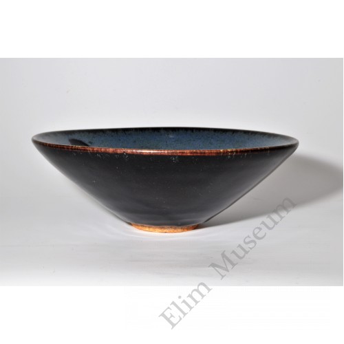 1778  A Paper-Carved Two Fishs Jizhou Ware Bowl