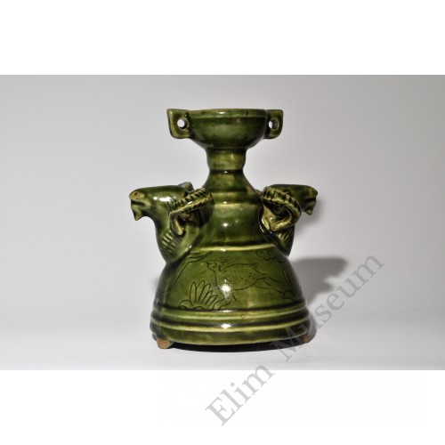 1781 A Cizhoui-Ware Two  Ram Heads Candleholder