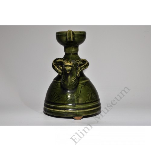 1781 A Cizhoui-Ware Two  Ram Heads Candleholder