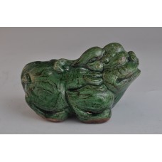 1793 A green marble glaze auspicious beast sculpture