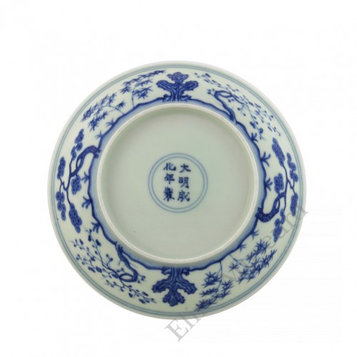 1262 Ming Cheng-Hua period "three friends"  B&W dish 