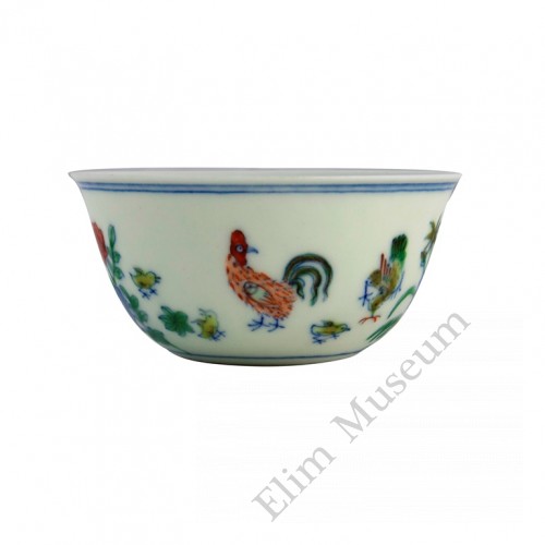 1309 （1）  Ming Chenghua Doucai chicken cup