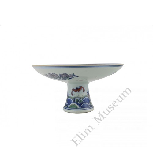 1316 A Wucai high stem Qilin bowl