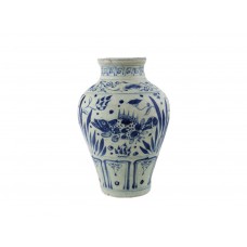 1319 A Yuan Dynasty B&W fish and lotus motif vase