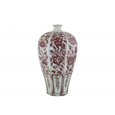 1321  A Yuan  underglaze red Octagonal vase