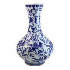 1035 A Qing B&W bats and ribbons vase