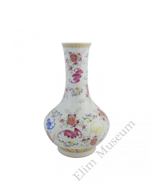 1037   A Jia-Qing  auspicious symbols  fencai  vase 