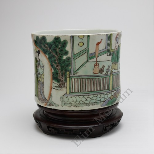 1053 A Wucai brush pot of “The Western Chamber”