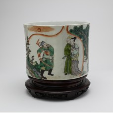 1053 A Wucai brush pot of “The Western Chamber”