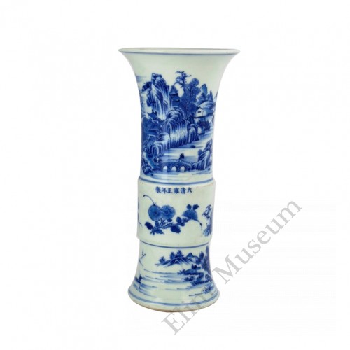 1059  A Yong-Zheng B&W  vase  with landscape view