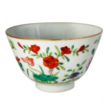 1068  A fengcai bowl décor with flowers