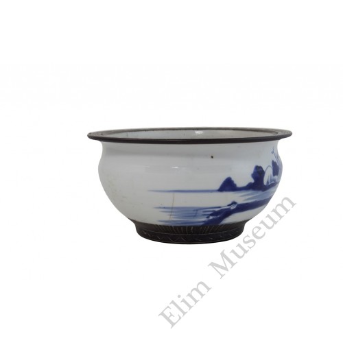 1082   A B&W landscape view incense burner 