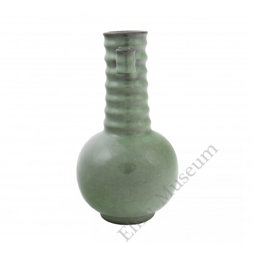 1237  A  Guan-Ware Olive Green Glazed Vase